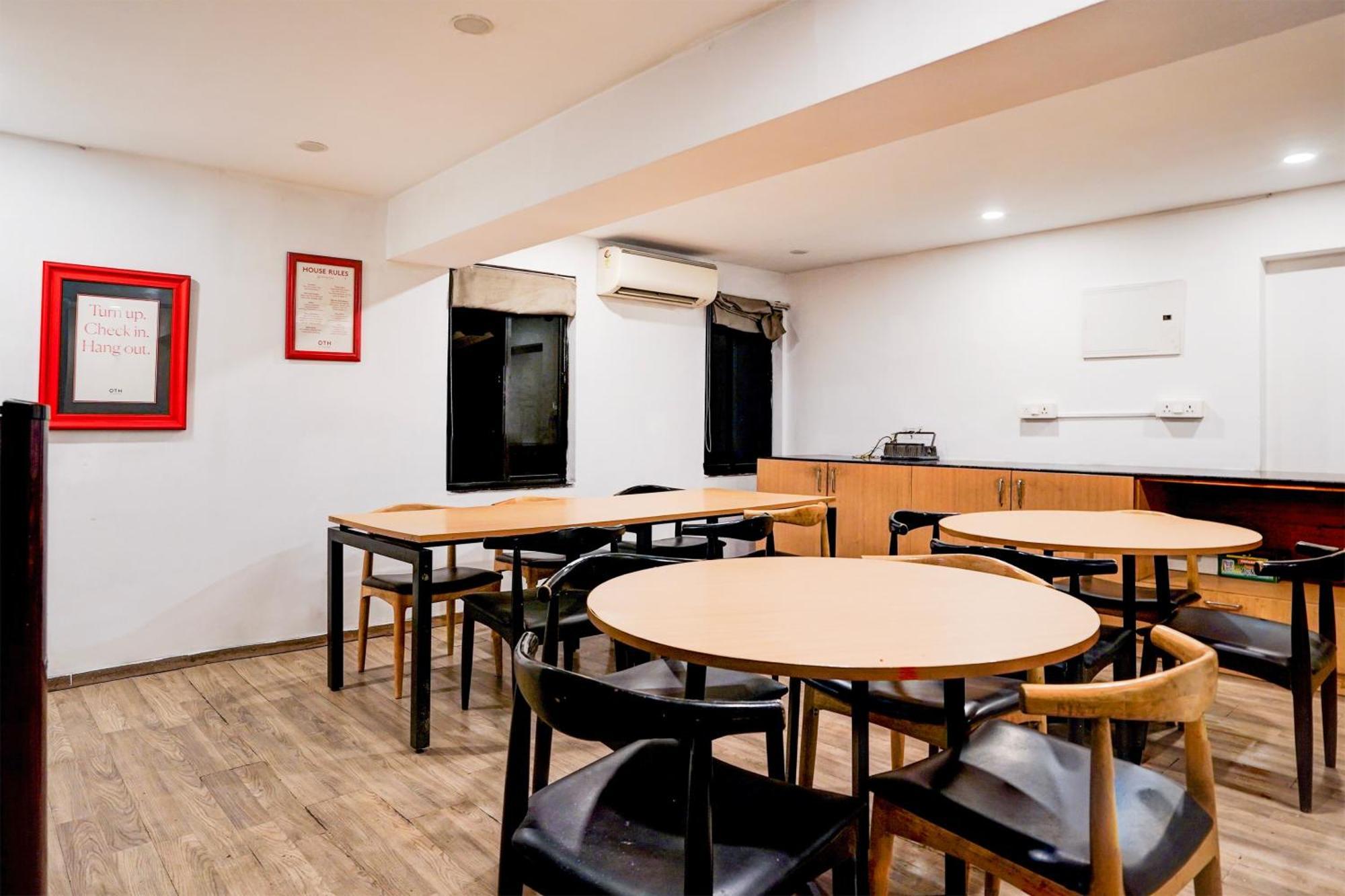 Отель Super Townhouse Nagpur Railway Station Экстерьер фото