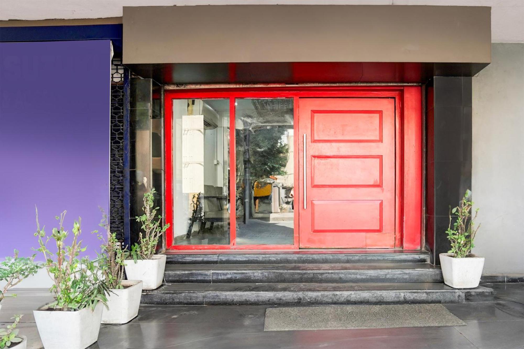 Отель Super Townhouse Nagpur Railway Station Экстерьер фото