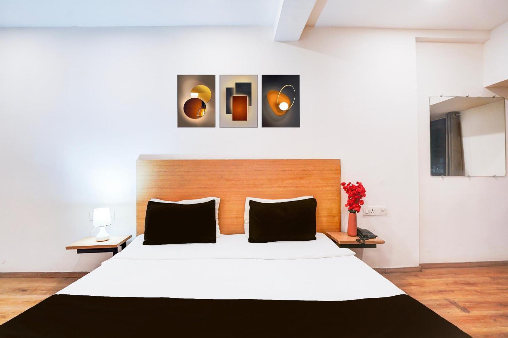 Отель Super Townhouse Nagpur Railway Station Экстерьер фото