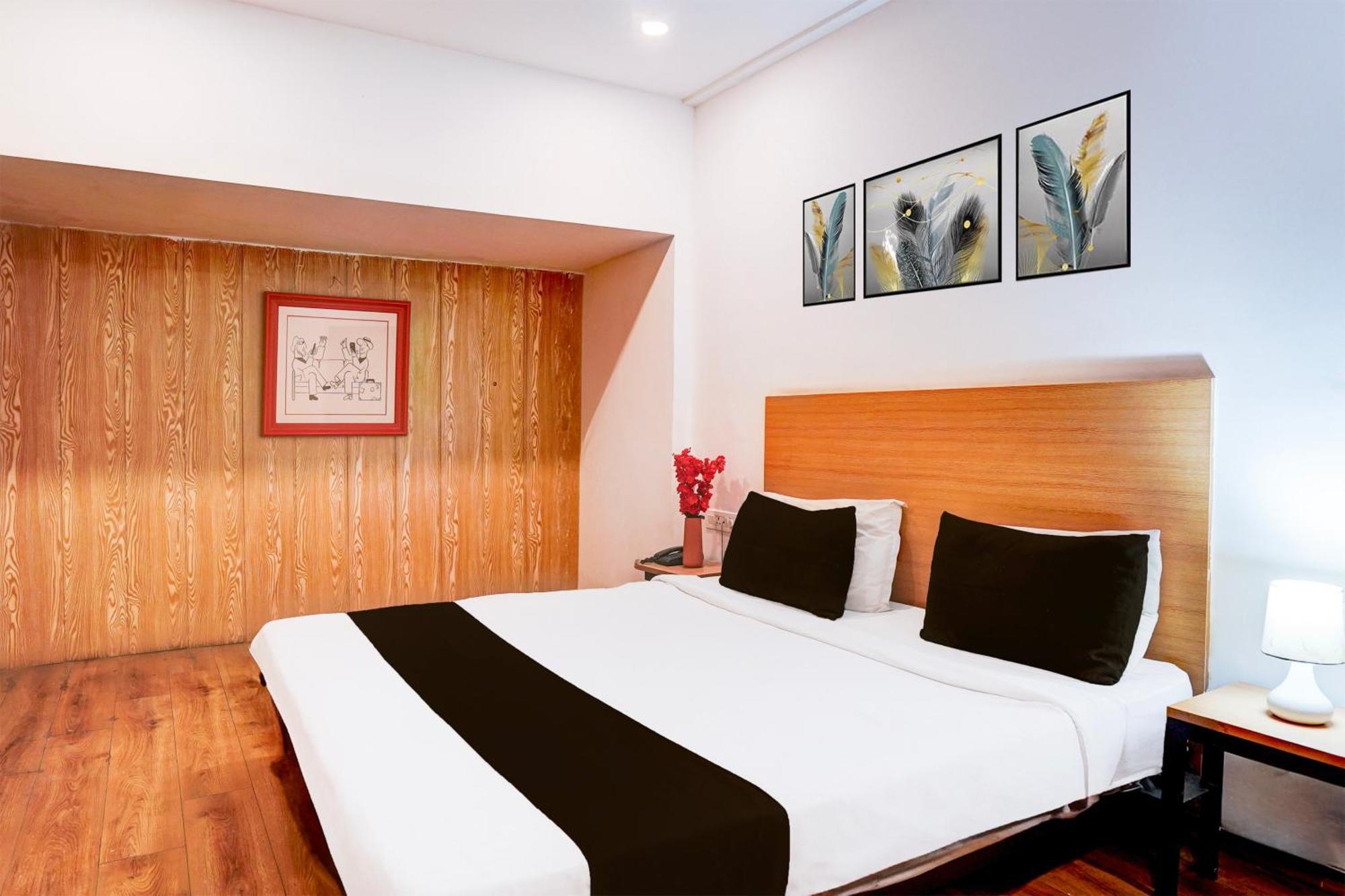 Отель Super Townhouse Nagpur Railway Station Экстерьер фото